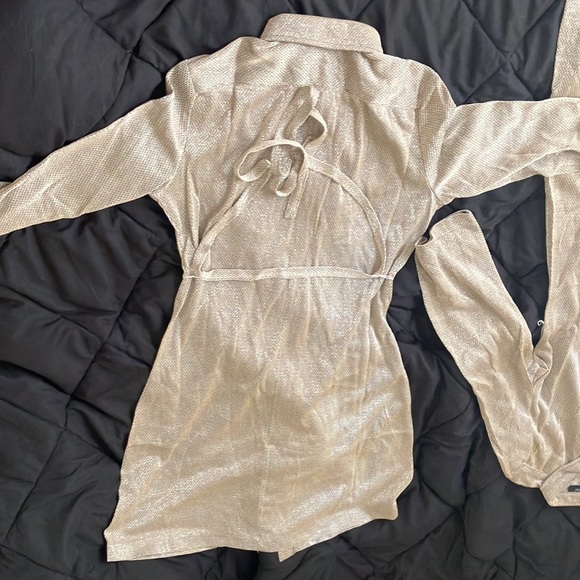 19 left vintage shirt Dresses-small-XL-golden beige with glitter like design. - Picture 12 of 12